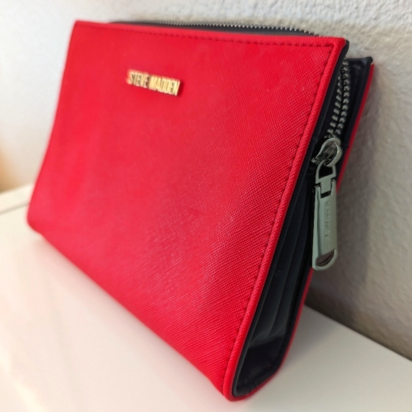 Steve Madden Red Zip Around Organizer Wallet Hand Purse Pocketbook Silver HW - Picture 2 of 7